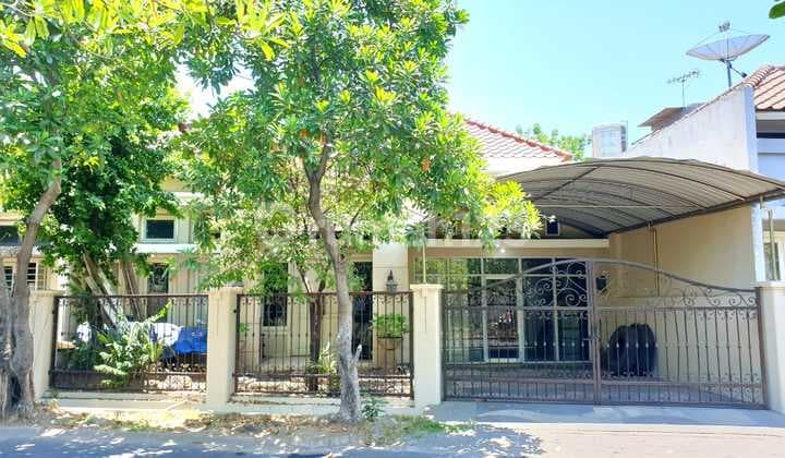 Rumah Central Park Ahmad Yani Surabaya 314m2 SHM Terawat Siap Huni Belakang Polda Jatim