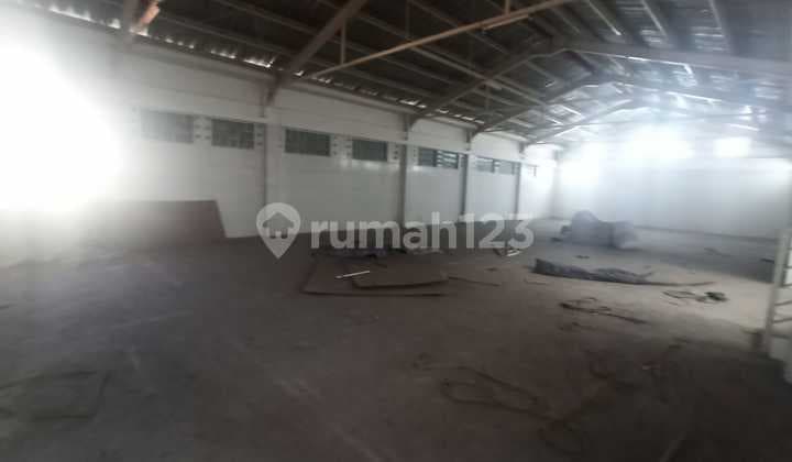 Harga Ambyar Drop 750jt - Gudang Slompretan Surabaya 1357m2 Cocok Utk Gudang Grosir Dkt Pasar Bong, Pgs Jmp
