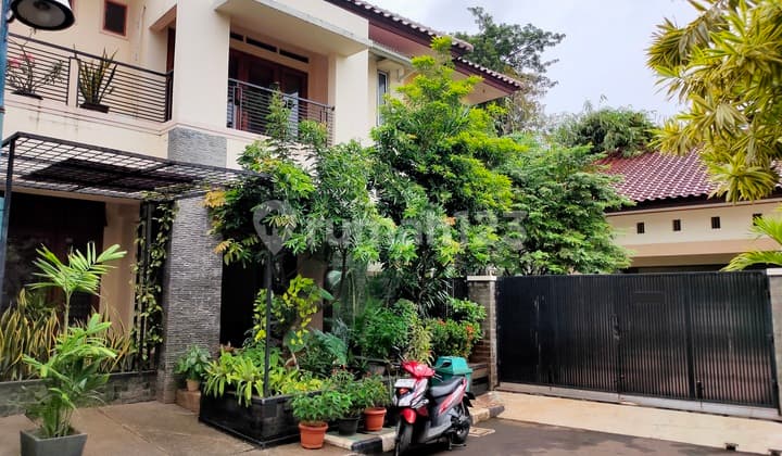 Dijual Rumah Komplek Cantik dan Nyaman di Kampung Rambutan, Jak-Tim