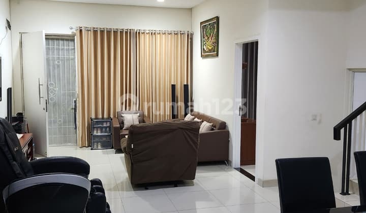 Jual Rumah Minimalis Unfurnished - Siap Huni & Lokasi Premium