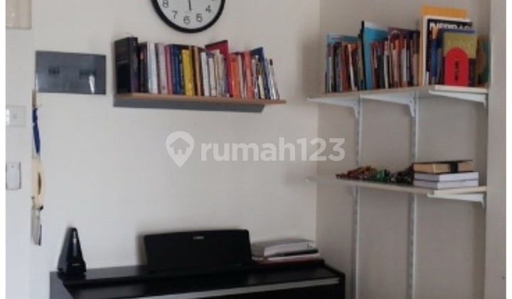 Dijual Cepat Apartemen 2 Kamar Medit 2, Full Furnished Siap Huni