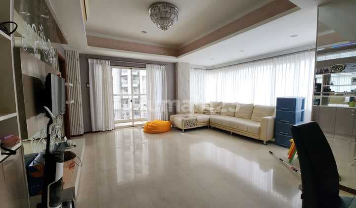 Dijual Apartemen Royal Medit 3+1 BR Fully Furnished