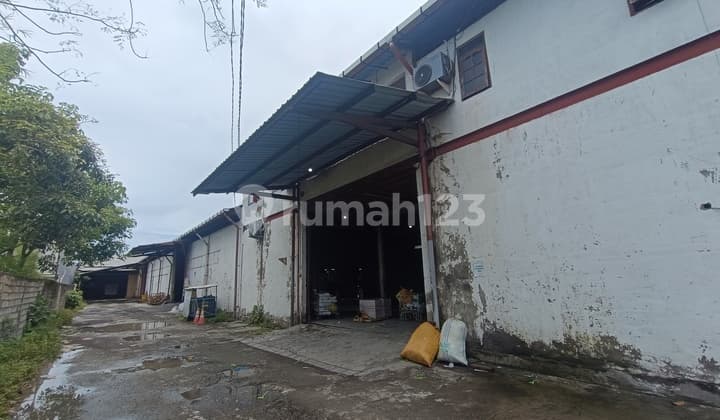 Gudang Besar Siap Pakai Area Cargo