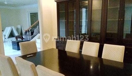 Ready-to-occupy house; in a quiet and comfortable location in Menteng; Central Jakarta