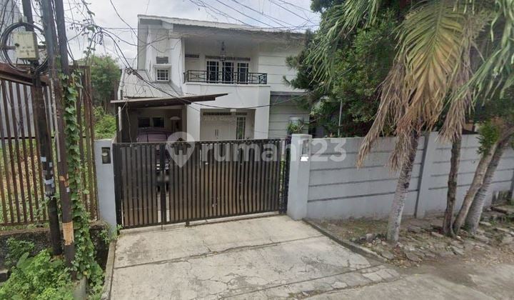 Rumah 2 Lantai Luas Tanah 300 di Jl H Merin, Komplek Bri, Meruya Selatan