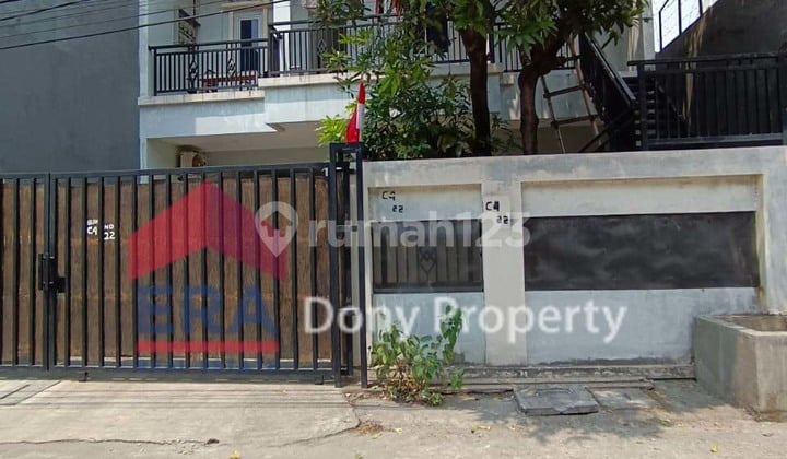 Rumah 2 Lantai Luas Tanah 180 Di Perumahan Kft Cengkareng Barat
