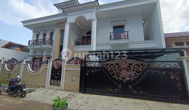 Rumah Bagus 2 Lantai Luas Tanah 352 di Jl Sandang Kemanggisan Palmerah, Jakarta Barat