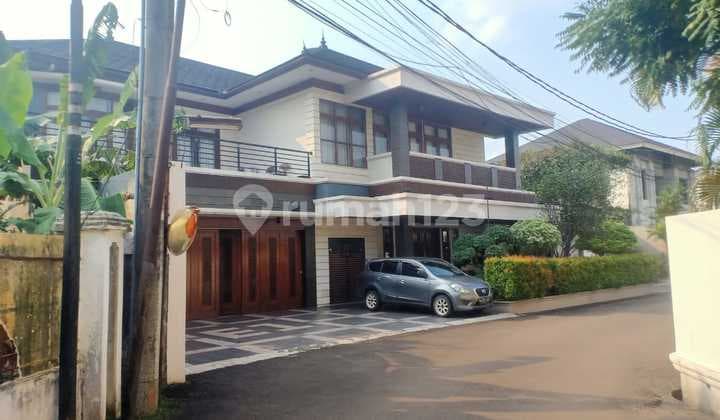Rumah 2 Lantai Luas Tanah 848 di Jl Kemang Utara, Mampang, Jakarta Selatan