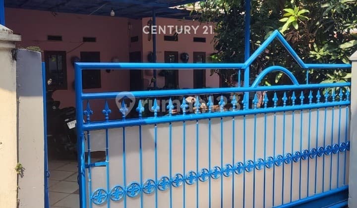 Dijual Rumah Hook Bagus Strategis Harga Menarik Di Karang Tengah