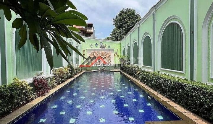 Rumah Modern Dlm Komplk Dekt Tb Simatupang Cilndak Jakata Selatan