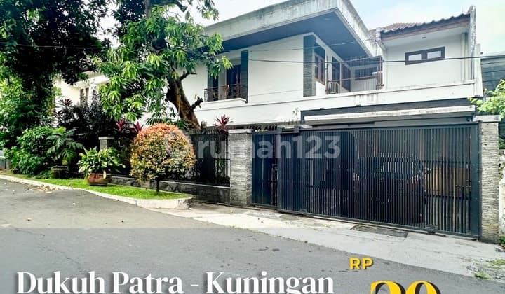 Rumah Dalam Komplek Area Prime Patrajasa Kuningan Jakarta Selatan