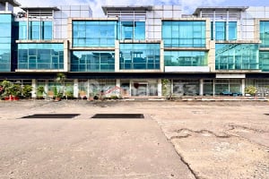 Ruko Komersil Siap Pakai Lokasi Strategis di Jalan Fatmawati