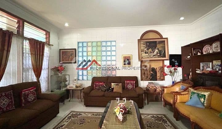 Rumah Hitung Tanah Dalam Komplek Dekat Tol Simatupang & Desari Area Cilandak, Jakarta Selatan