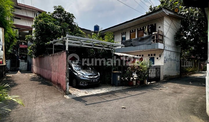 Cilandak, Rumah Lama Hitung Tanah, Harga Menarik Dekat Citos