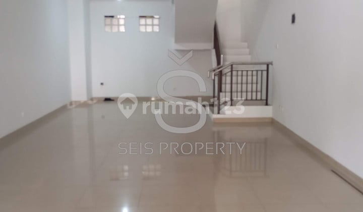 Disewakan Ruko 2 Lantai Siap Pakai di Holis Regency Kota Bandung