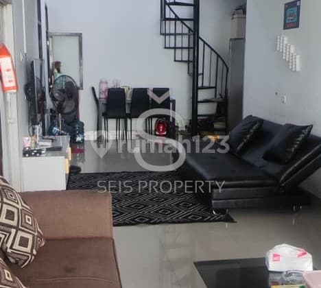 DIJUAL RUMAH PARKIR LUAS DI TAMAN CIBADUYUT INDAH BANDUNG