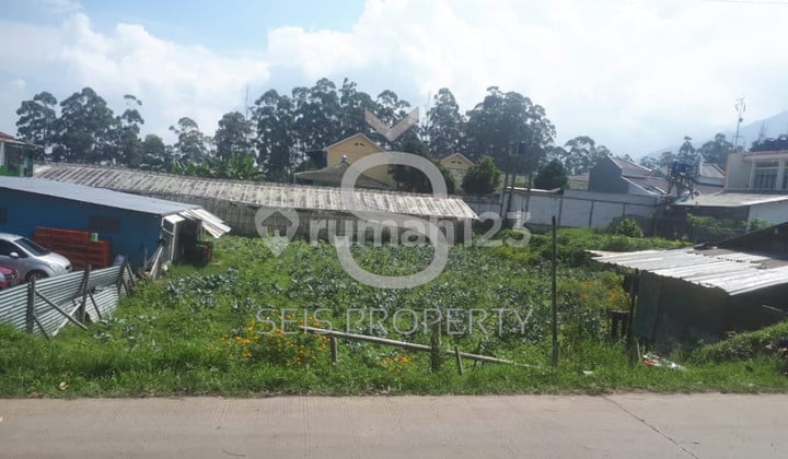 Dijual Tanah Lokasi Strategis Daerah Wisata di Cihanjuang Rahayu Bdg Barat
