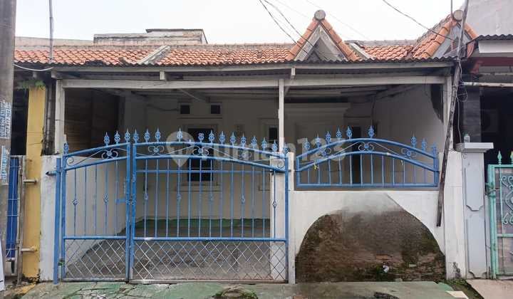 Rumah Elegant Jl. Merak Jababeka Cikarang