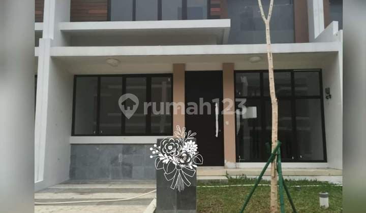 Rumah 2 Lantai Siap Huni Luxury Semi Furnish Bagus Cosmo Lippo