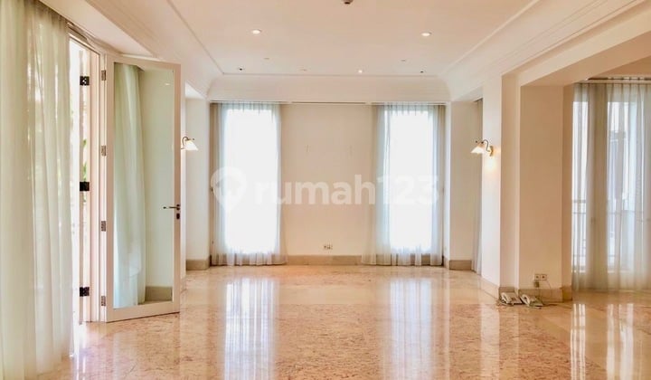 Apartemen Dharmawangsa Residence, Tower 1