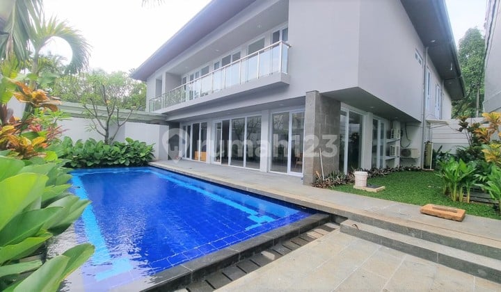 New Modern House Of 4 To 5 Bedrooms Located In A Compound In Cilandak, Jakarta Selatan