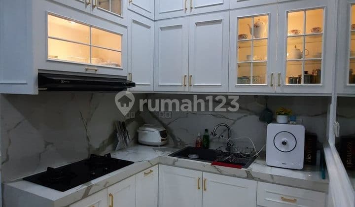 DiJual RUMAH FURNISH GOLF ISLAND PANTAI INDAH KAPUK