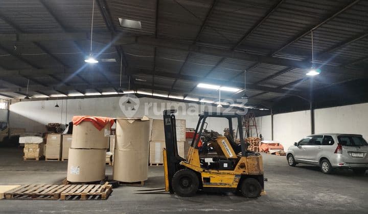 DiSewakan MURAH GUDANG DAAN MOGOT JAKBAR SIAP PAKAI