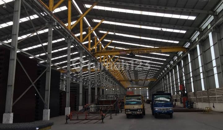 Gudang Besar Luas Sepatan Tangerang SIAP PAKAI AKSES KONTAINER 40