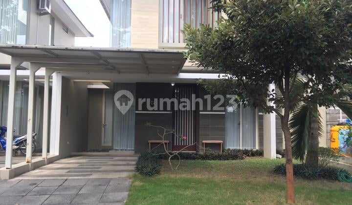 RUMAH LUX CITRA SUN GARDEN TOWN HOUSE, ELITE. DEKAT AMBARUKMO. DEKAT ADISUCIPTO AIRPORT. HARUS TERJUAL CEPAT