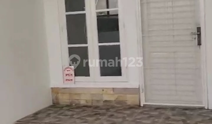 Disewakan Rumah Siap Huni Taman Palem Lestari Cengkareng Jakarta Barat