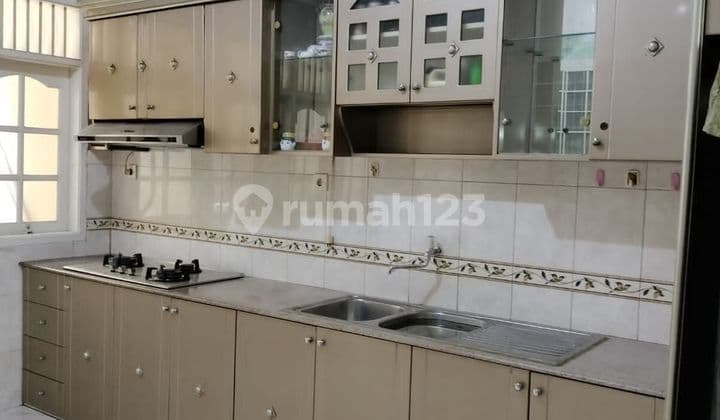 Dijual Rumah Asri Siap Huni Taman Palem Lestari Jakarta Barat
