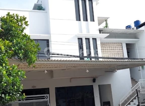 Dijual Bangunan 3 Lantai Bebas Banjir Untuk Kantor Di Pondok Kopi Jakarta Timur