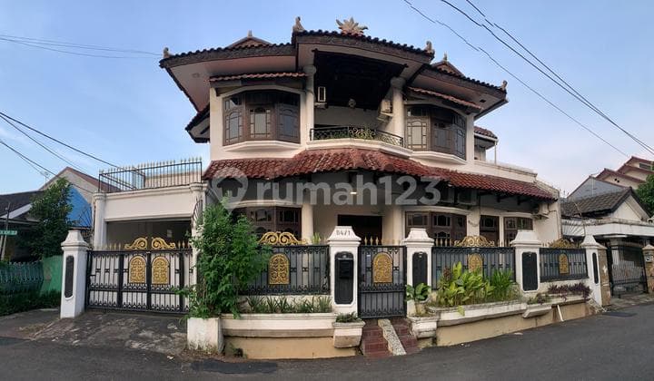 Large house in Pondok Kopi Suitable for Large Families or Boarding House