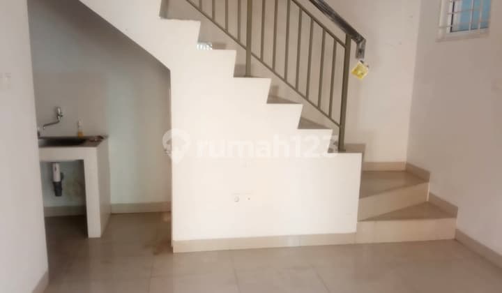 Rumah Di Omaha Village Paramount Gading Serpong