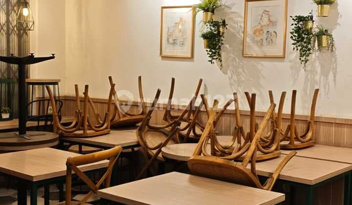 Ruko Kontrakan Siap Huni Furnished Bekas Resto Modern Arcade