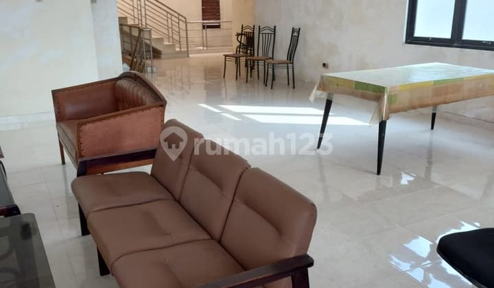 Rumah 4 Lantai Siap Huni di Jl. Badilla 2, Mangga Besar 9