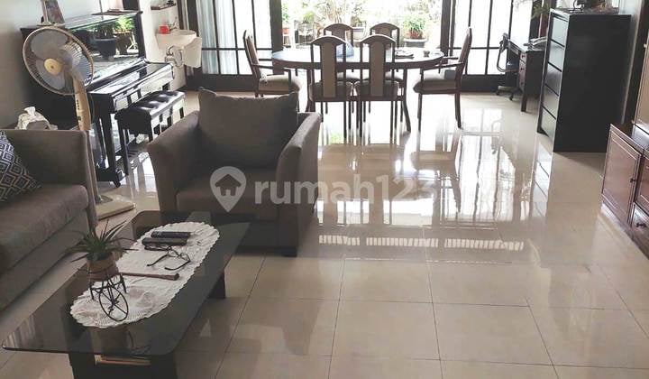 Rumah Nyaman Dan Asri di Taman Alfa Indah Blok. A, Joglo