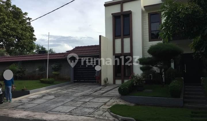 Dijual Rumah + Tanah di Cluster Meadow Green, Jl. Bougenville Permai, Lippo Cikarang