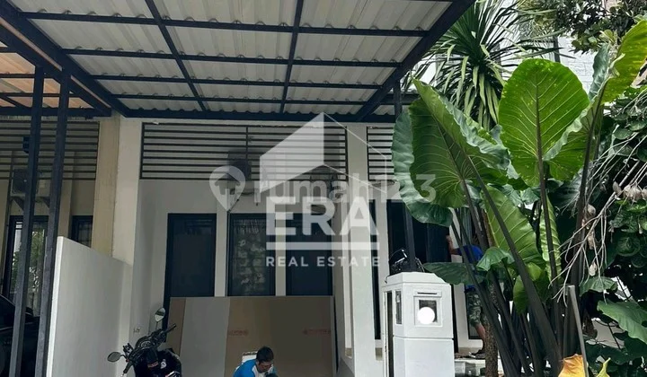 Dijual Rumah Nyaman di Emerald Terrace Bintaro