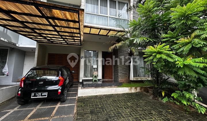 For Sale Spacious Yard House Facing Park In Emerald Bintaro