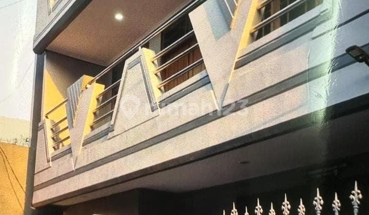 Location Gunung Sahari Well-Maintained House Ready to Occupied