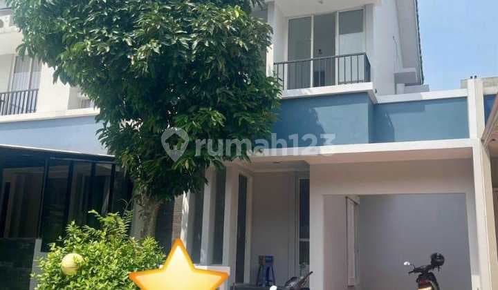 Dijual Rumah 2 Lantai Siap Huni di Phg Topaz Timur