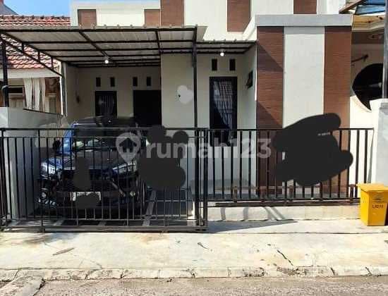 Dijual Rumah di Graha Indira Citra Raya