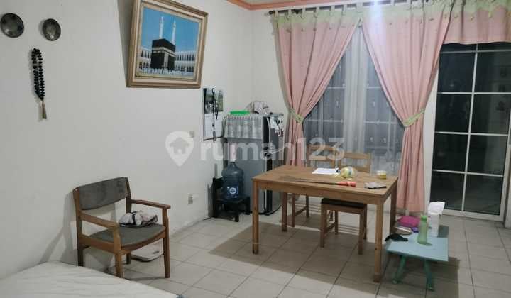 Di jual rumah 2 lantai Taman Singosari Lippo village
