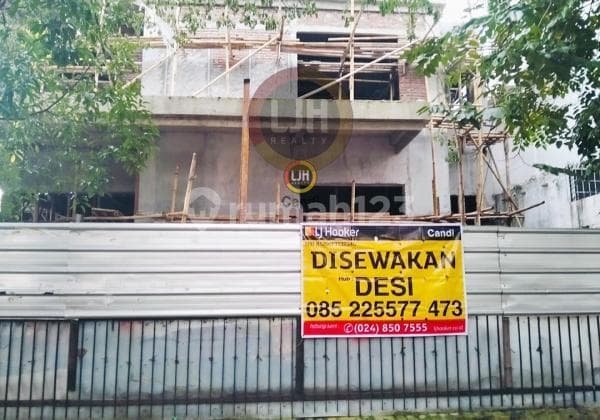 Rumah di Lampersari Semarang