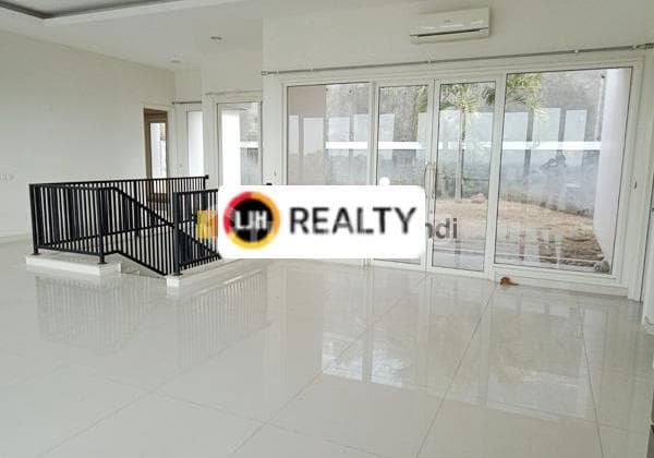 House in Graha Candi Golf Residence, Semarang Golf Hill