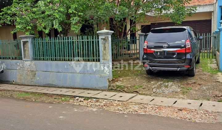 Rumah di Jl. Mini I, Bambu Apus Jakarta Timur