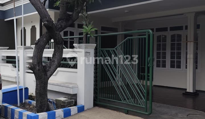 Kutisari Indah Barat Rumah 1 Lantai Siap Huni Dekat Kampus