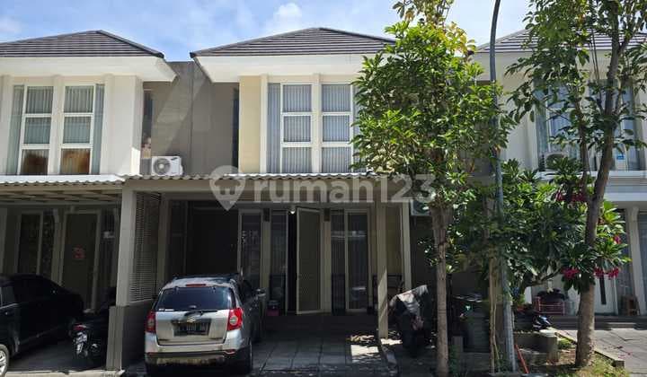 Greenlake Lidah Lakarsantri Fully Furnished House Ready to Occupy