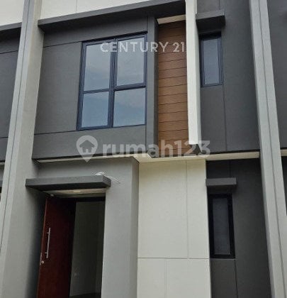 Dijual & Disewakan Rumah di Summarecon Crown Gading Bekasi